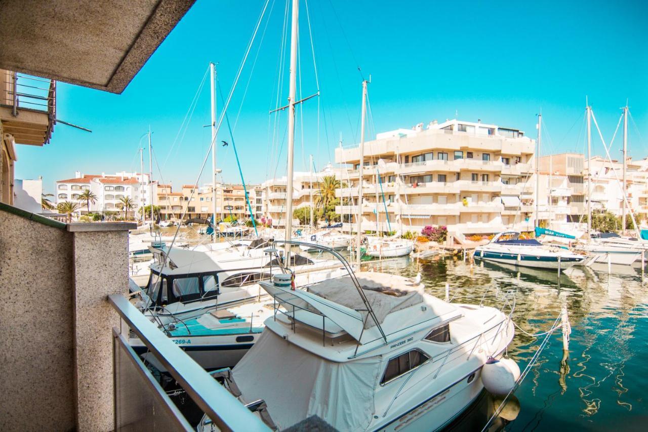 Edificio La Sardana Apartment Empuriabrava Bagian luar foto