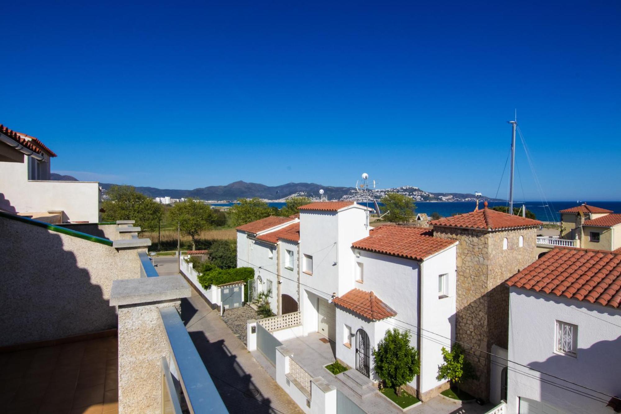 Edificio La Sardana Apartment Empuriabrava Bagian luar foto
